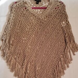 Cape knitted soo cute Hp🔥🔥🔥🔥